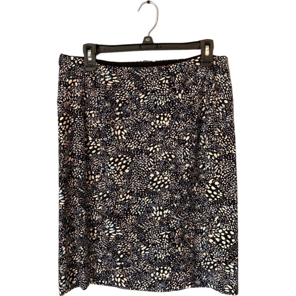 Lysse for Stitch Fix black with blue and white print TRAVEL  Skirt size XL